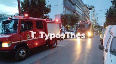 Θεσσαλονίκη: Ζευγάρι ηλικιωμένων απεγκλωβίστηκαν από φλεγόμενη μεζονέτα στην Πυλαία