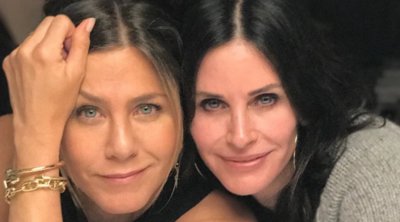 Courteney Cox: Αποκαλύπτει το μυστικό της Jennifer Aniston για ευωδιαστό σπίτι