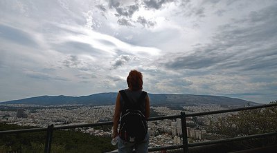 Καιρός: Μέχρι 24°C σήμερα - Η πρόγνωση για το Σαββατοκύριακο - Ερχονται βροχές