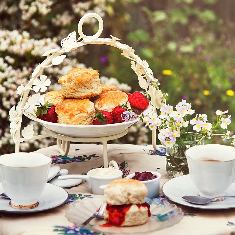 Εορτολόγιο: Ποιοι γιορτάζουν σήμερα, 9 Νοεμβρίου