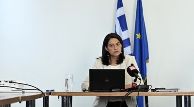 Κεραμέως: Ο μέσος μισθός το 2027 μπορεί να ξεπεράσει τα 1.500 ευρώ