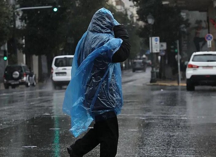 Κακοκαιρία Alexandros: Πού αναμένονται έντονα φαινόμενα τις επόμενες ώρες - BINTEO 