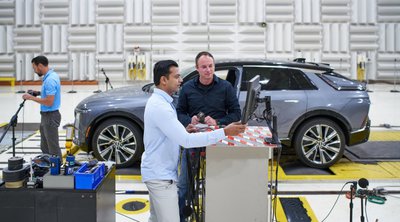 Η General Motors απολύει σχεδόν 1.000 εργαζομένους σε όλο τον κόσμο, τους περισσότερους στις ΗΠΑ