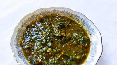 Συνταγή ημέρας: Chimichurri sauce – Μια επική αργεντίνικη σάλτσα