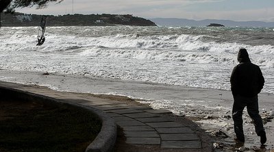 «Ξεροβόρι και κρύο την Κυριακή...»: Η ανάρτηση Κολυδά - Ο καιρός τα επόμενα 24ωρα