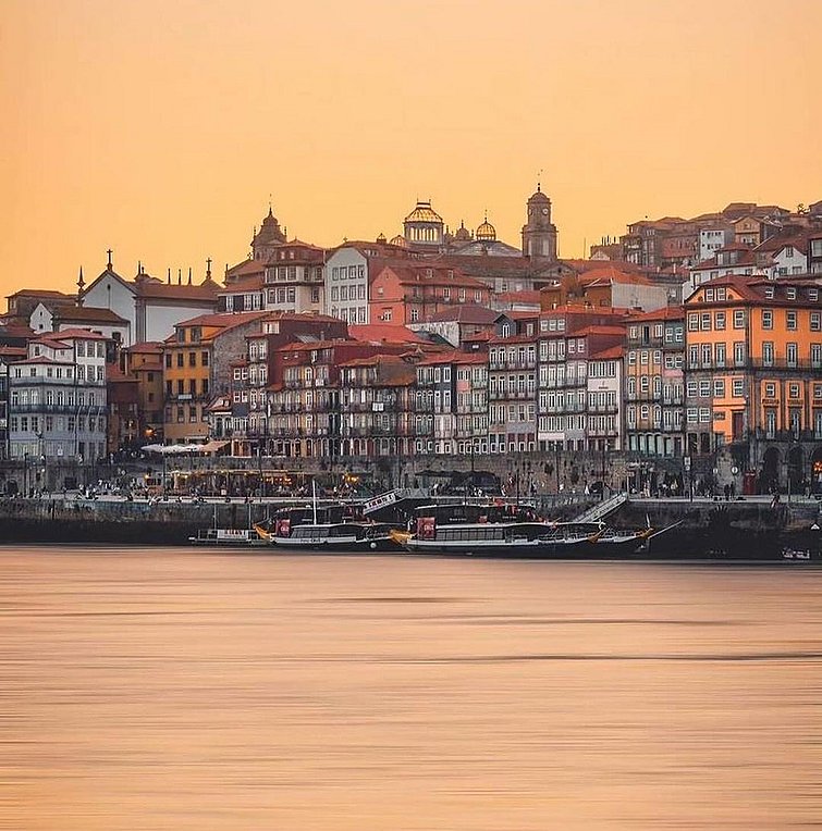 Credit: lisbon.travel/instagram

 
