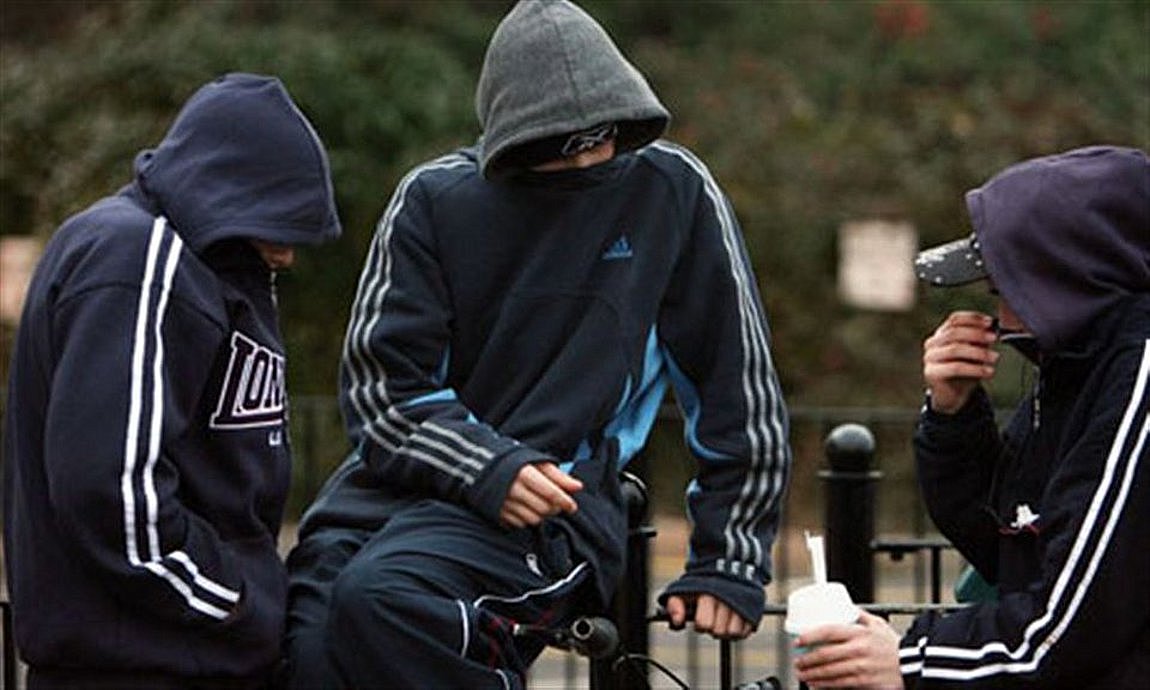 Παλλήνη: Συνελήφθησαν τρεις ανήλικοι για ληστεία