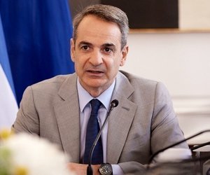 Τα Χριστούγεννα «κλειδώνουν» οι αποφάσεις για προεδρική εκλογή και ανασχηματισμό