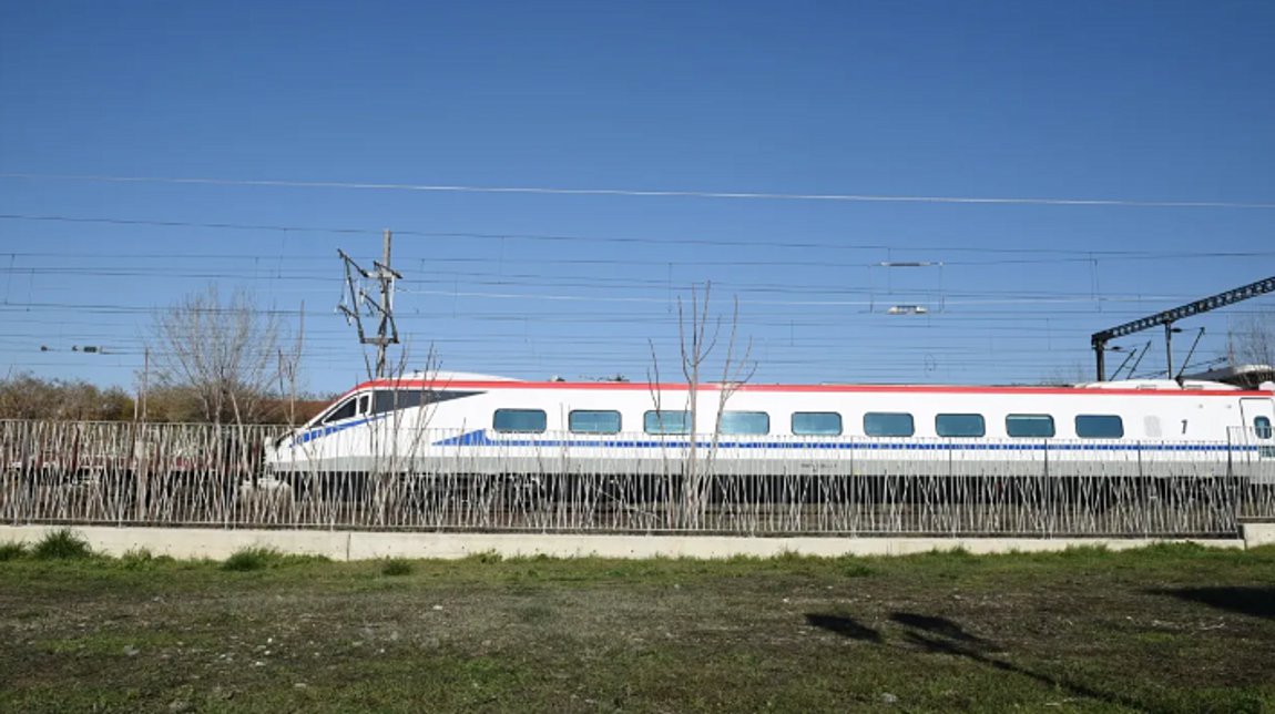 Πιερία: Παραλίγο νέα τραγωδία με σύγκρουση τρένων