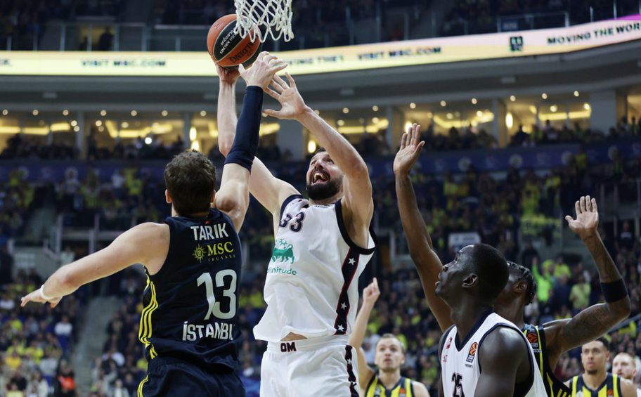 Euroleague: «Βόμβα» της Αρμάνι στην Πόλη - Κέρδισε 91-85 την Φενερμπαχτσέ 