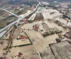 Κακοκαιρία Bora: Καταστροφικό το πέρασμά της από τη Λήμνο - Δύο νεκροί