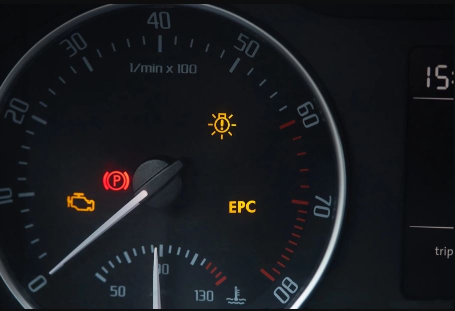 Check Engine: Πώς να σβήσεις την ένδειξη στο ταμπλό