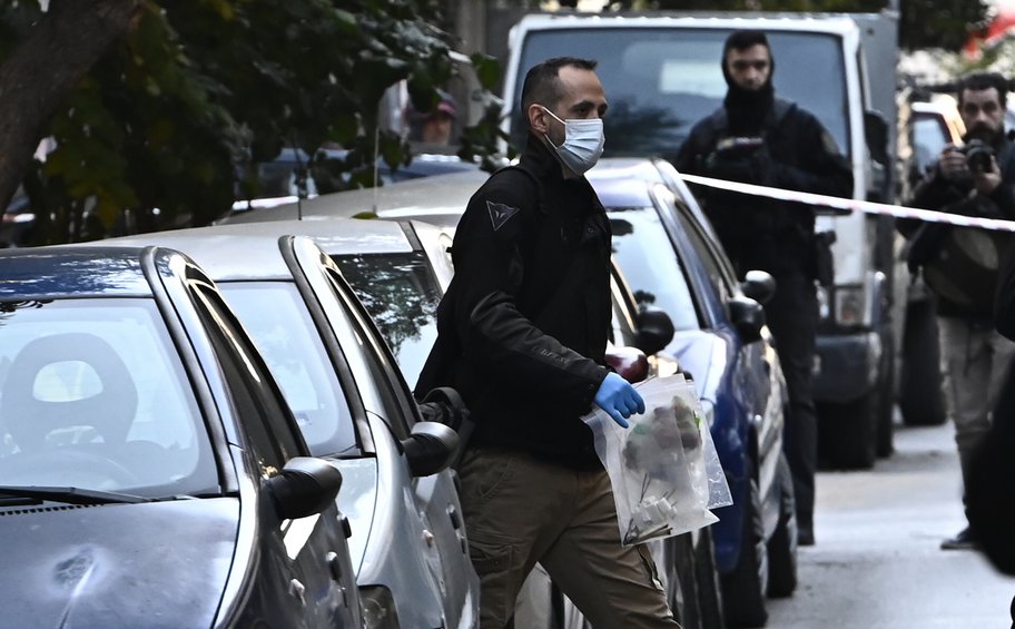 Λήξη συναγερμού για το ύποπτο αντικείμενο έξω από τα γραφεία του ΕΦΚΑ στην Κυψέλη - Τι εντόπισαν οι Αρχές