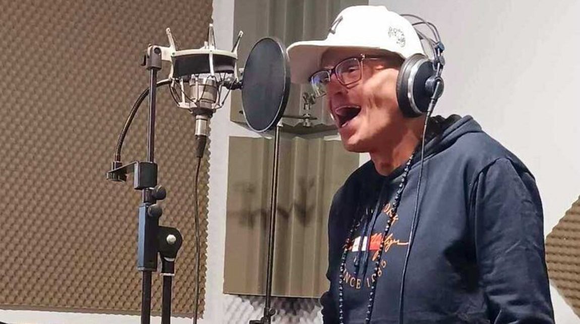 Έφυγε από τη ζωή ο τραγουδιστής Γιώργος Δασκαλάκης