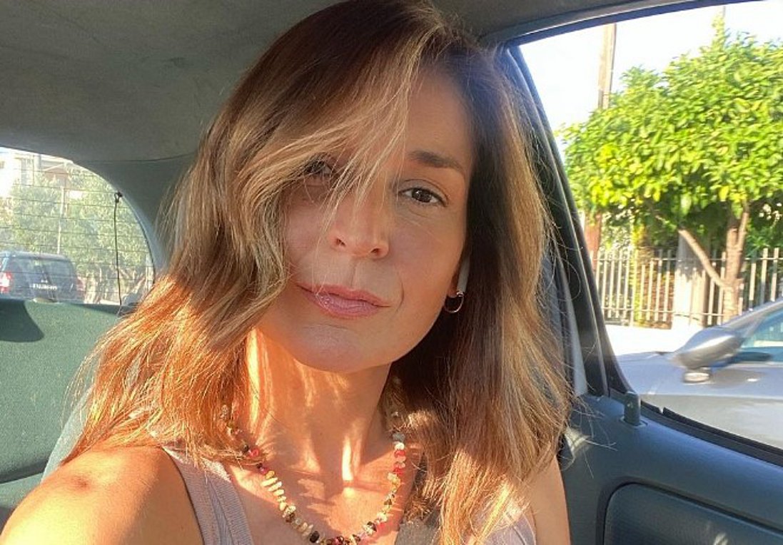 Βαλέρια Κουρούπη: Βόλτα με τον σύντροφό της και τον… Μάρκο – ΦΩΤΟ