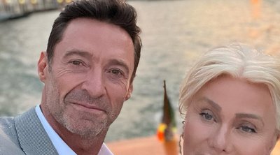 Hugh Jackman: «Βράζει από οργή» η πρώην σύζυγός του για το νέο ειδύλλιό του