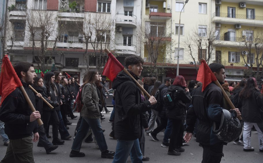 Θεσσαλονίκη: Ολοκληρώθηκε η φοιτητική πορεία για τον Αλέξη Γρηγορόπουλο - ΕΙΚΟΝΕΣ