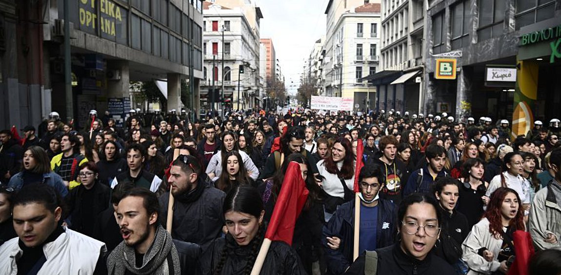 Επέτειος Γρηγορόπουλου: Σε εξέλιξη οι πορείες - Οι κυκλοφοριακές ρυθμίσεις