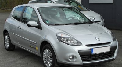 To Renault Clio με τα… περιστρεφόμενα καθίσματα