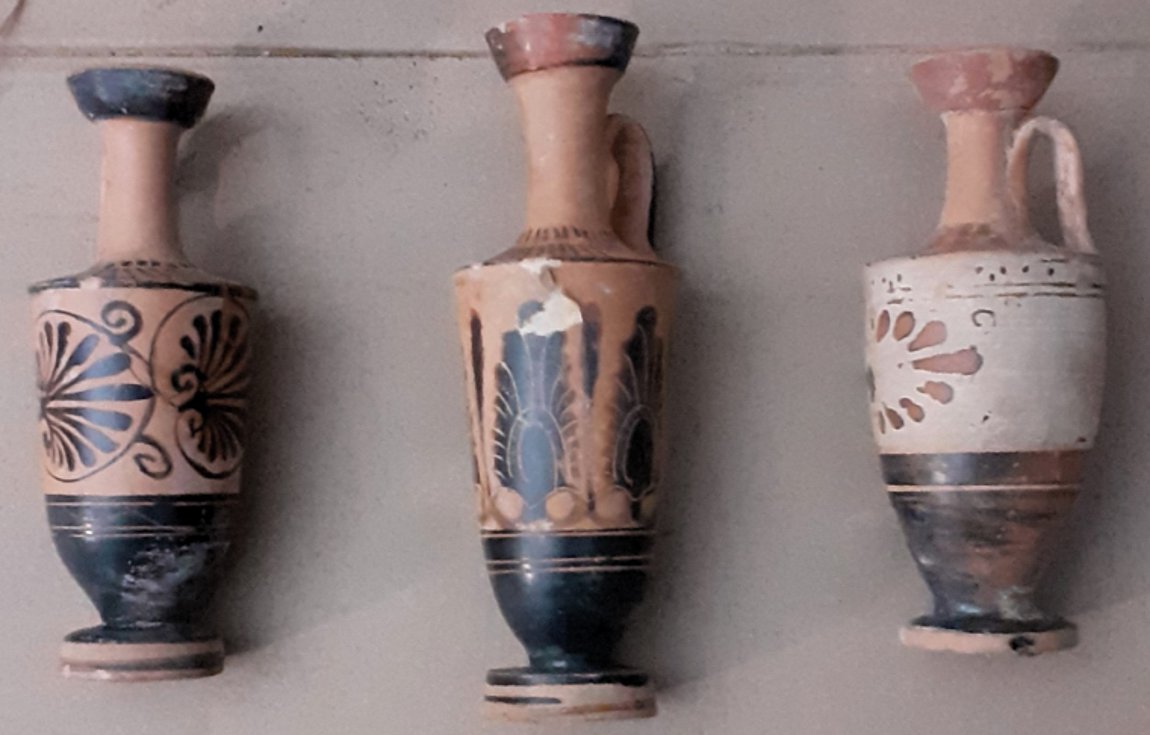 «Θησαυρός» αρχαιοτήτων αποκαλύφθηκε σε υπόγειο καταστήματος της Εθνικής Πινακοθήκης