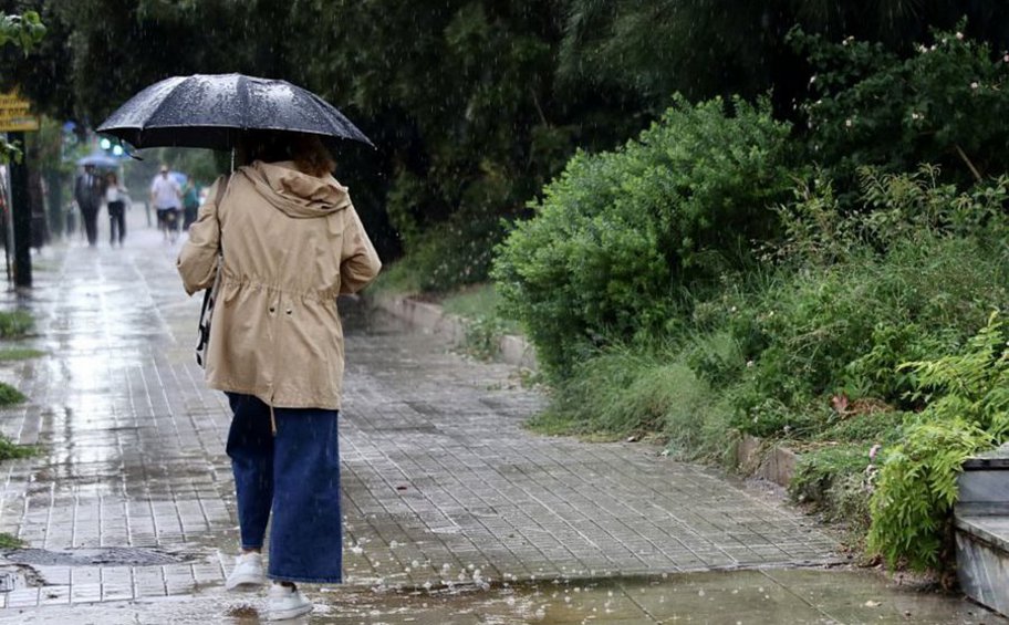 Καιρός: Βροχές, κρύο και χιόνια το Σαββατοκύριακο 