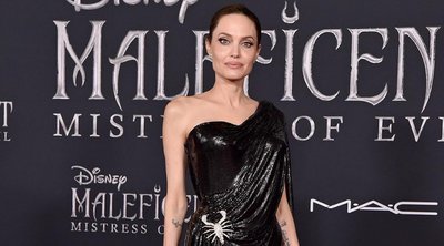 Angelina Jolie: Έχασα τη φωνή μου μετά τον θάνατο της μητέρας μου και όταν… κάποιος με πλήγωσε