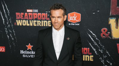 Ryan Reynolds: Ντύνεται Deadpool μαζί με την 8χρονη κόρη του Inez για καλό σκοπό