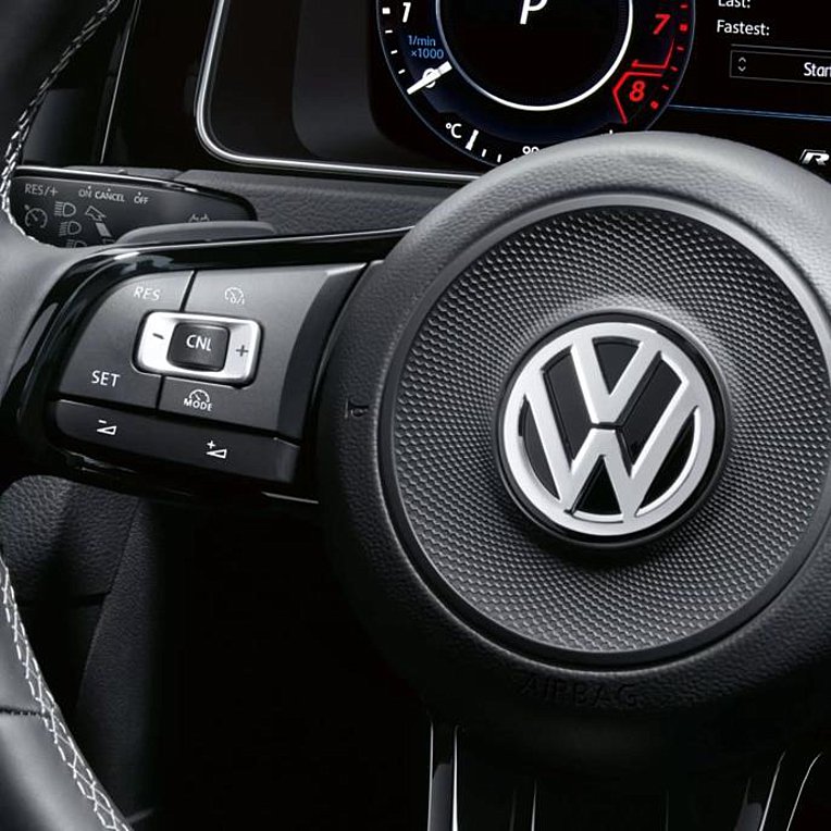 Adaptive Cruise Control: Τι είναι – Πώς λειτουργεί