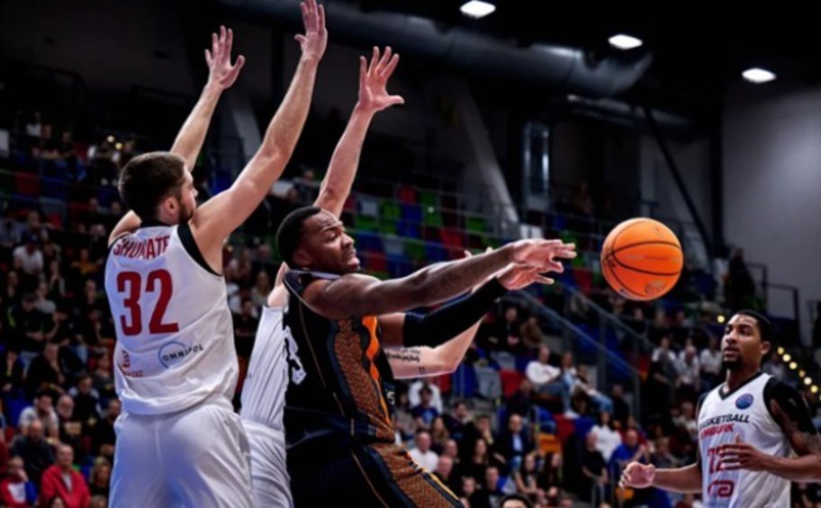 Basketball Champions League: Ο Προμηθέας θριάμβευσε εκτός επί της Νίμπουργκ (85-75) και μπήκε στα play-in