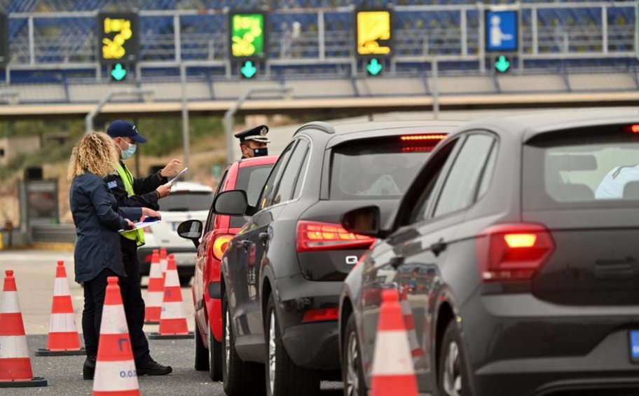 ΕΛ.ΑΣ: Αυξημένα μέτρα οδικής ασφάλειας ενόψει των εορτών - Ο σχεδιασμός
