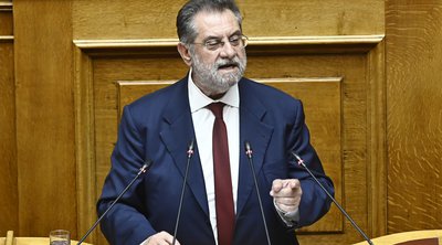 Αντιπρόεδρος της Επιτροπής Οδικής Ασφάλειας ο βουλευτής που συνδέθηκε μέσω... διαδικτύου με την Επιτροπή ενώ οδηγούσε