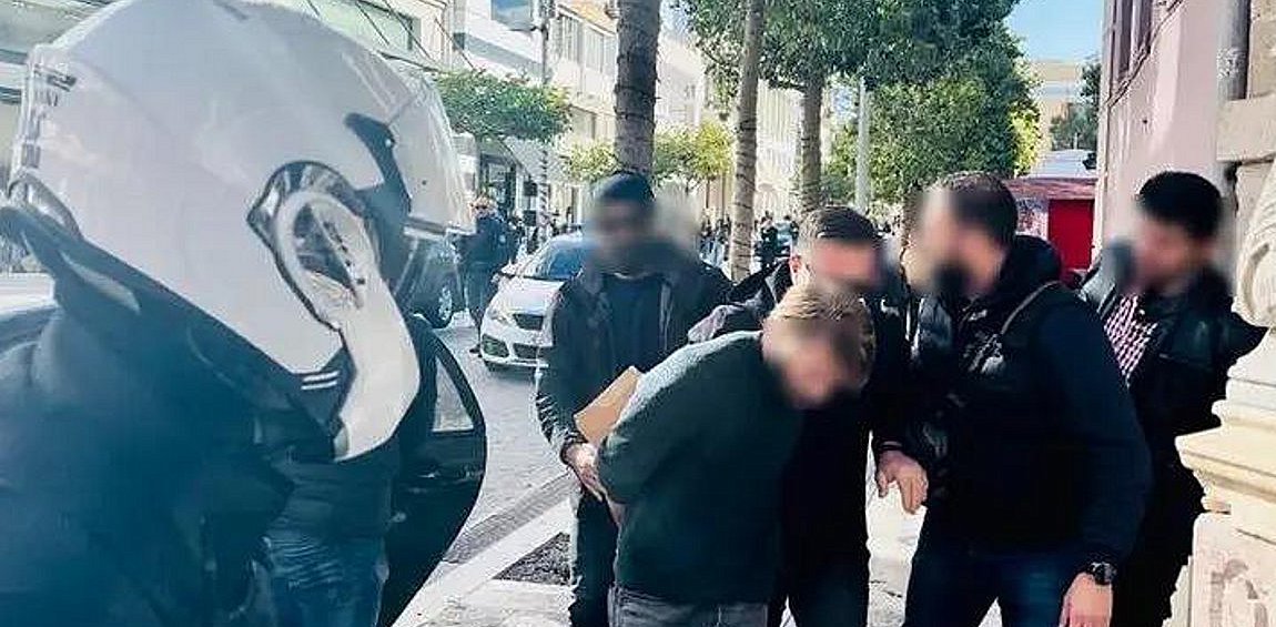 Κρήτη: «Δεν μοιάζω με τον Τζόκερ;» ρωτούσε τους αστυνομικούς ο Γάλλος που σκότωσε την 36χρονη Ράνια