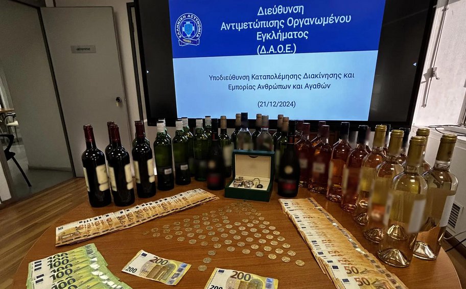 Εξαρθρώθηκε κύκλωμα λαθρεμπορίας ποτών - Πώς δρούσε - 12 συλλήψεις