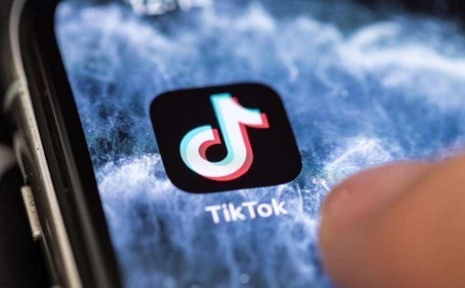 TikTok: Ενα δισεκατομμύριο χρήστες αλλά και συσσωρευμένες αντιπαραθέσεις 