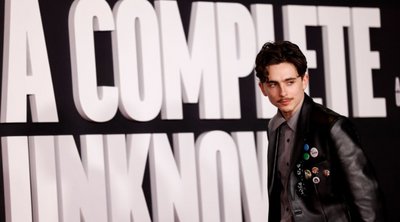 Ο Timothee Chalamet «περήφανος» για τον ρόλο του ως Μπομπ Ντίλαν στο «A Complete Unknown»
