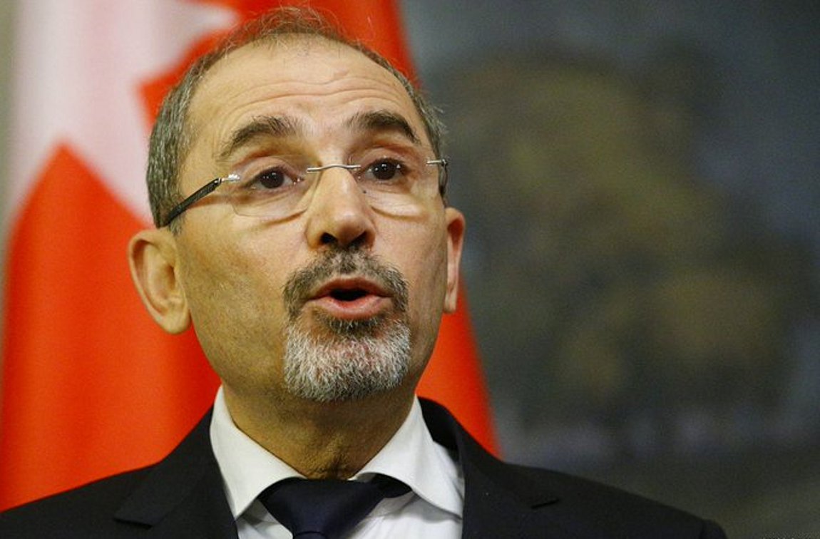 ΥΠΕΞ Ιορδανίας από τη Δαμασκό: «Υποστηρίζουμε την ανοικοδόμηση της Συρίας»