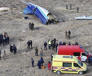 Nέα στοιχεία για την συντριβή του αεροσκάφους στο Καζακστάν - Στους 32 οι επιζώντες