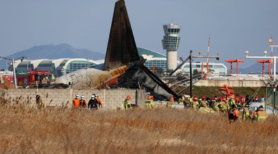 Νότια Κορέα: Συντριβή αεροσκάφους με 181 επιβαίνοντες - Δεκάδες νεκροί - ΒΙΝΤΕΟ 