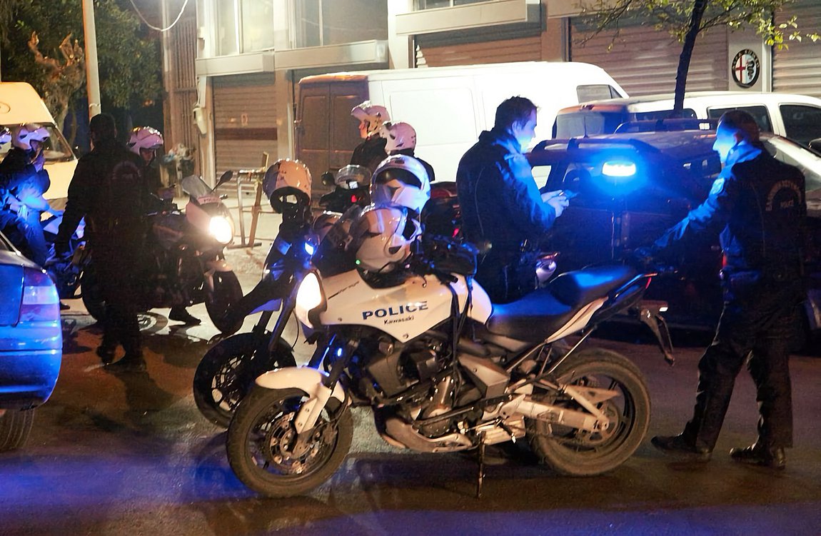 Λάρισα: Μαχαίρωσαν 27χρονο έξω από μπαρ