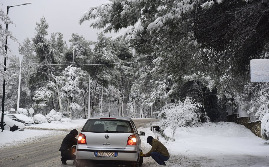 Χωρίς προβλήματα η κυκλοφορία των οχημάτων στη Δυτική Μακεδονία- Πού χρειάζονται αλυσίδες