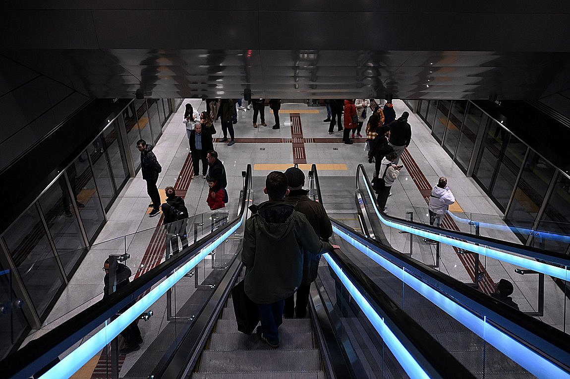 Θεσσαλονίκη: Ένα εκατομμύριο επιβάτες στον ένα μήνα λειτουργίας του Μετρό