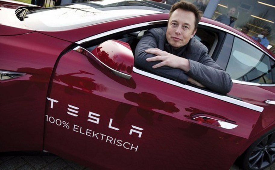 ΗΠΑ: Μείωση στις παραδόσεις οχημάτων Tesla καταγράφηκε το 2024, σε αντίθεση με τις προσδοκίες του Ίλον Μασκ