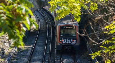 Νέο περιστατικό στον ΗΣΑΠ: Δεν έκλεινε μια πόρτα του συρμού