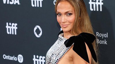 Η Jennifer Lopez δείχνει στον Affleck τι έχασε – Οι πόζες με
μικροσκοπικό μπικίνι στο Άσπεν