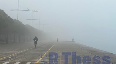 Πυκνή ομίχλη «σκέπασε» τη Θεσσαλονίκη - ΦΩΤΟ και ΒΙΝΤΕΟ
