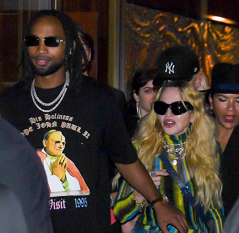 Madonna: Αρραβωνιάστηκε στα 66 τον 28χρονο σύντροφό της