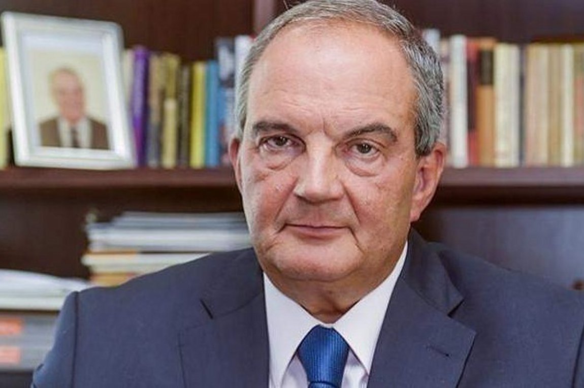 Συλλυπητήρια Κώστα Καραμανλή για την απώλεια του Κώστα Σημίτη