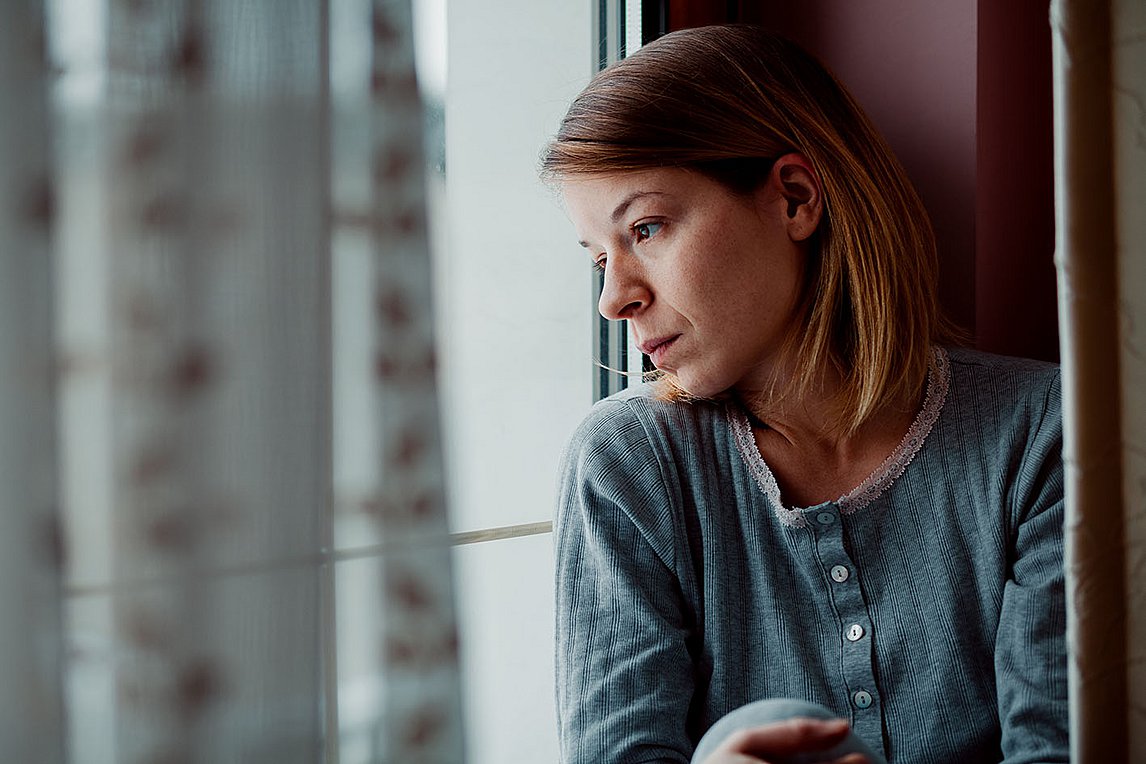 Aρνητική σκέψη: Η κρυφή καταστροφική δύναμη και πώς να την αντιμετωπίσετε