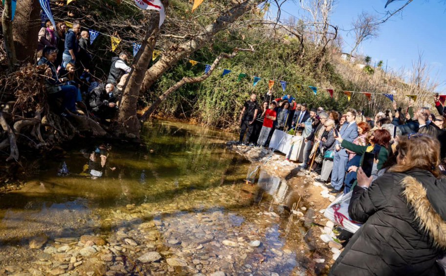 Για πρώτη φορά Θεοφάνεια στον Κηφισό ποταμό στην Κηφισιά! 