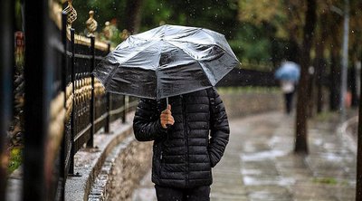 Αλλάζει ο καιρός από την Κυριακή: Έρχονται βροχές, χιόνια και πτώση της θερμοκρασίας